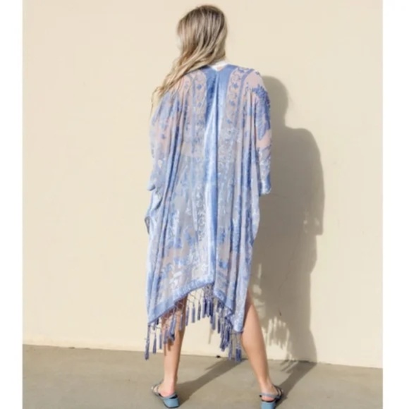 Periwinkle Floral Velvet Burnout Tassel Kimono Open Wrap Coverup Top One Size - Picture 1 of 4